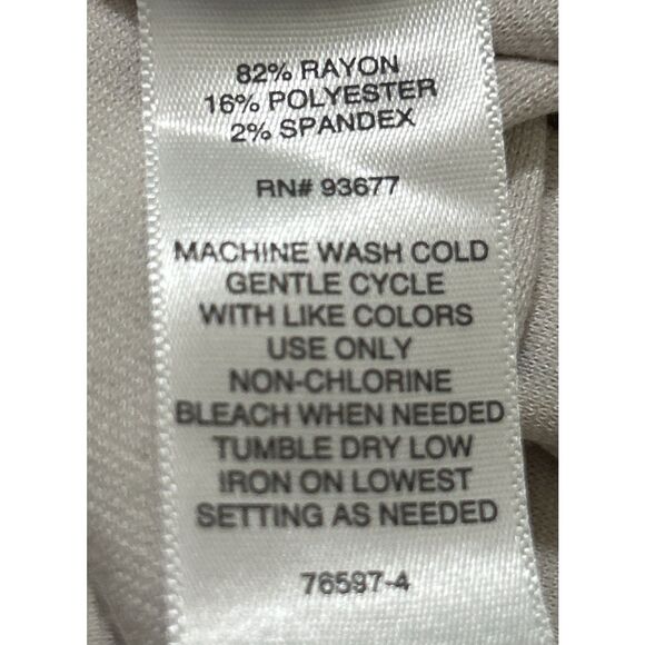 Liz Claiborne Womens Size XL Blouse Short Sleeve Knit Fabric Orange Floral - Picture 4 of 4